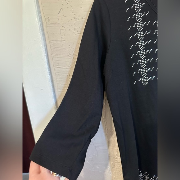 🎈2/$15🎈Bedazzled Petite Small Blouse - Picture 3 of 5